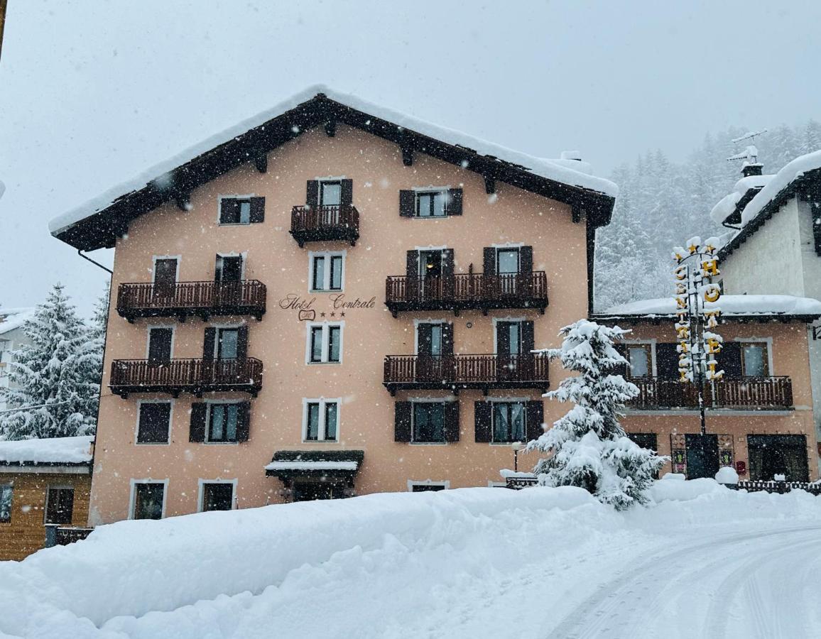 Centrale Courmayeur Exteriör bild